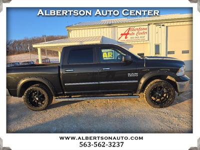 2016 RAM 1500 4WD Crew Cab 140.5" Big Horn