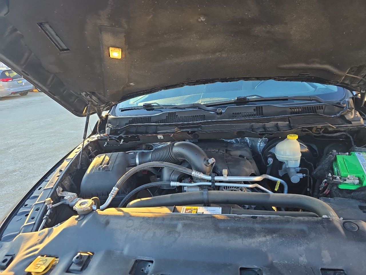 2016 RAM 1500 4WD Crew Cab 140.5" Big Horn