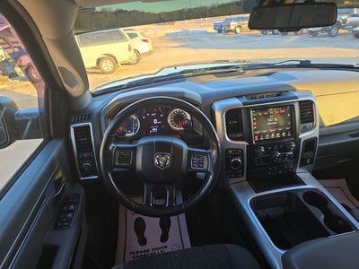 2016 RAM 1500 4WD Crew Cab 140.5" Big Horn