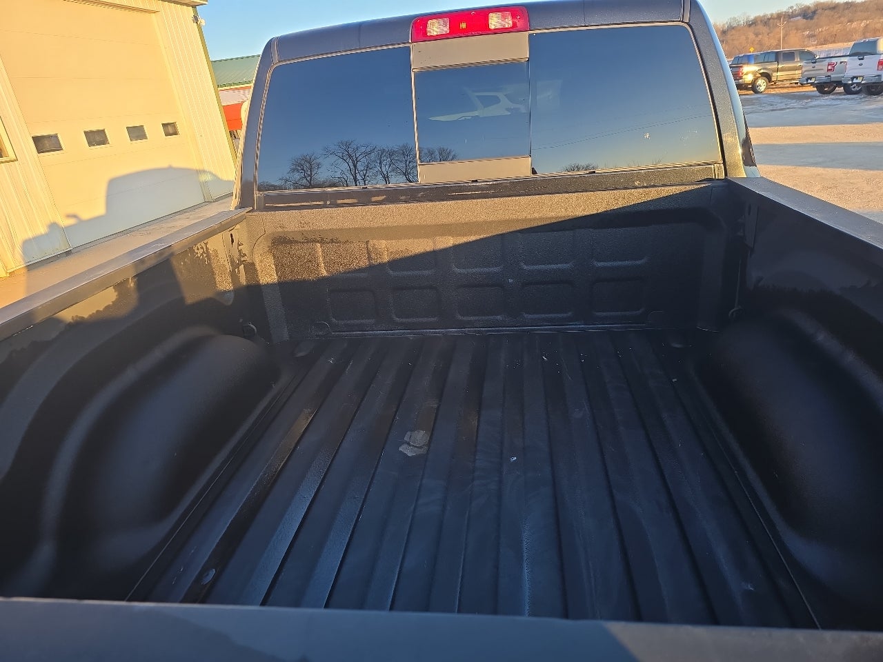 2016 RAM 1500 4WD Crew Cab 140.5" Big Horn
