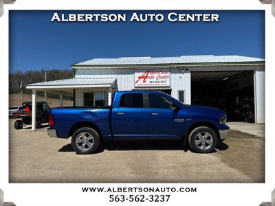 2016 RAM 1500 4WD Crew Cab 140.5" Big Horn
