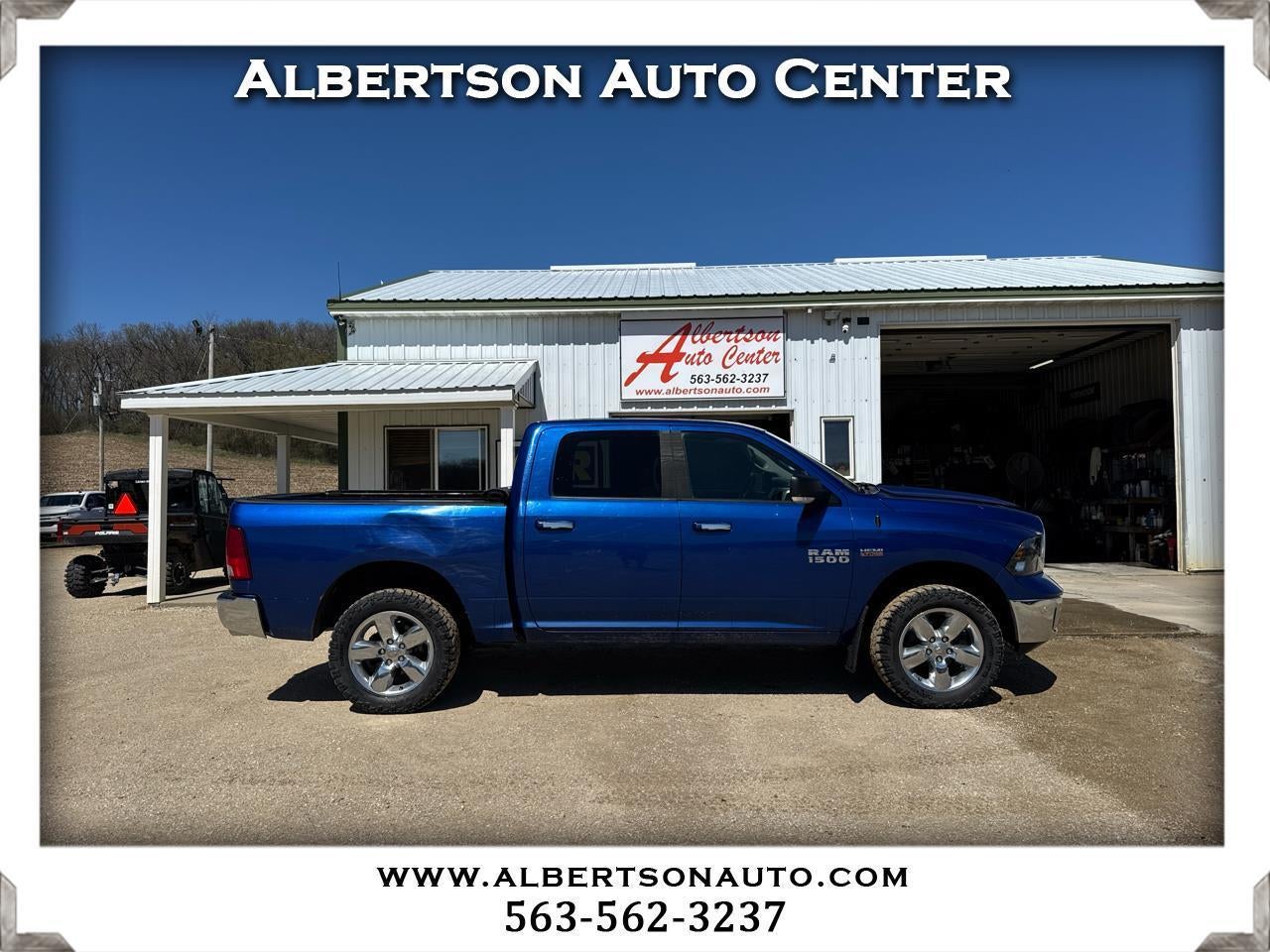 2016 RAM 1500 4WD Crew Cab 140.5" Big Horn