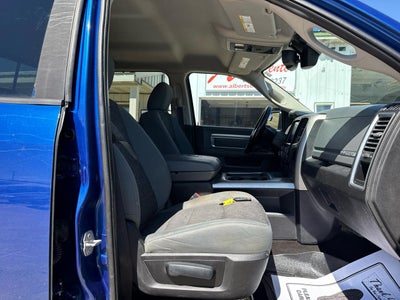 2016 RAM 1500 4WD Crew Cab 140.5" Big Horn