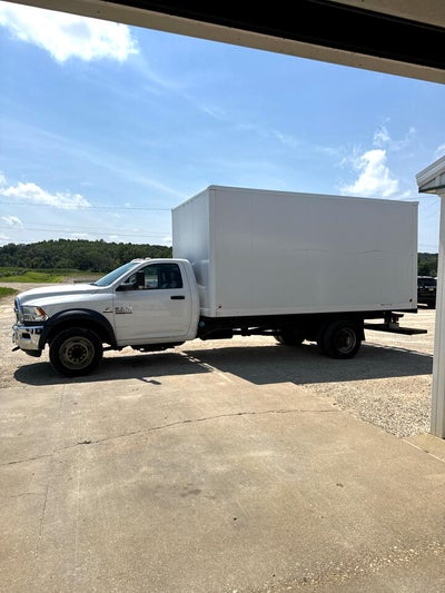 2017 RAM 5500 Chassis Cab Tradesman 4x2 Reg Cab 120" CA 204.5" WB