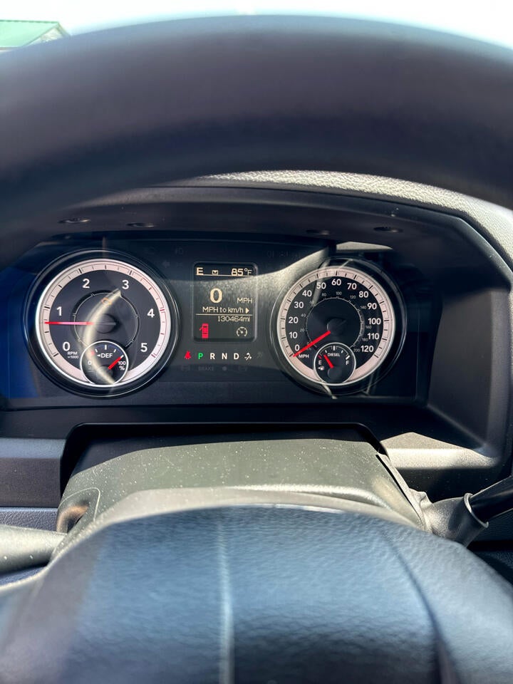 2017 RAM 5500 Chassis Cab Tradesman 4x2 Reg Cab 120" CA 204.5" WB