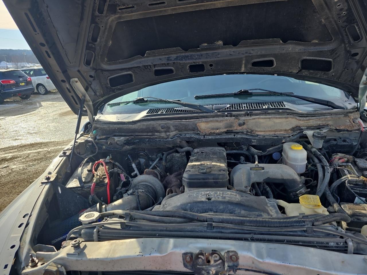 2003 Dodge Ram 3500 4dr Quad Cab 140.5" WB 4WD SRW SLT