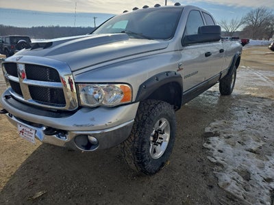 2003 Dodge Ram 3500 4dr Quad Cab 140.5" WB 4WD SRW SLT