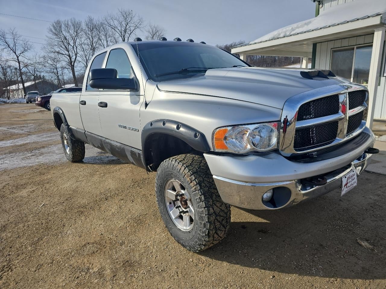2003 Dodge Ram 3500 4dr Quad Cab 140.5" WB 4WD SRW SLT