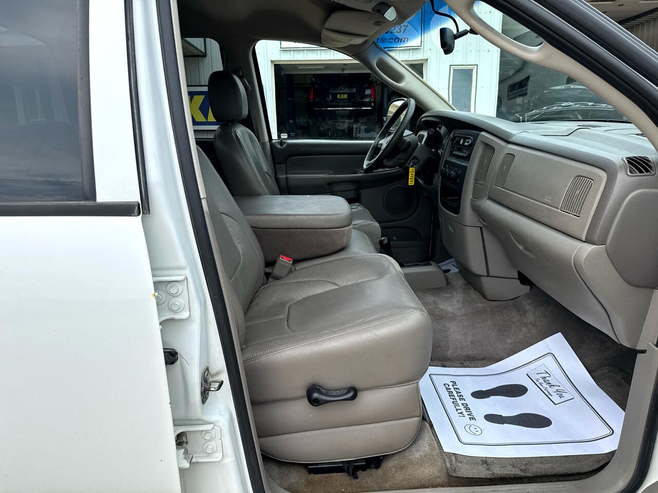 2002 Dodge Ram 1500 4dr Quad Cab 140" WB 4WD