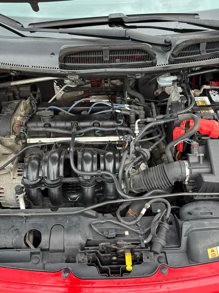 2013 Ford Fiesta 5dr HB SE