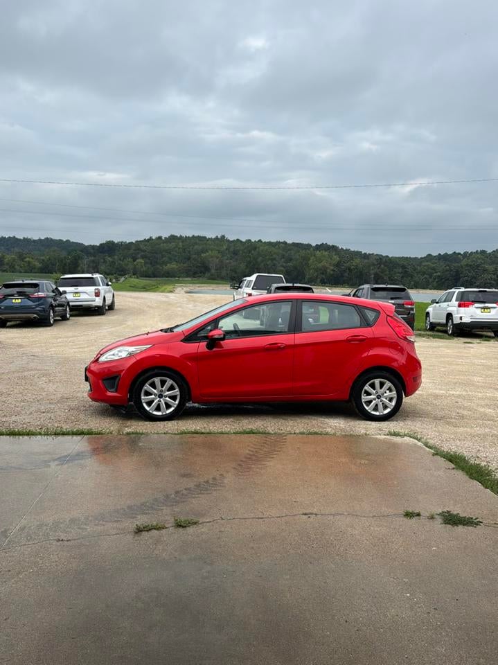 2013 Ford Fiesta 5dr HB SE