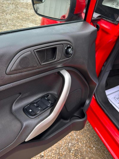 2013 Ford Fiesta 5dr HB SE