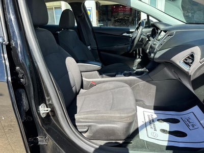 2019 Chevrolet Cruze 4dr HB LT