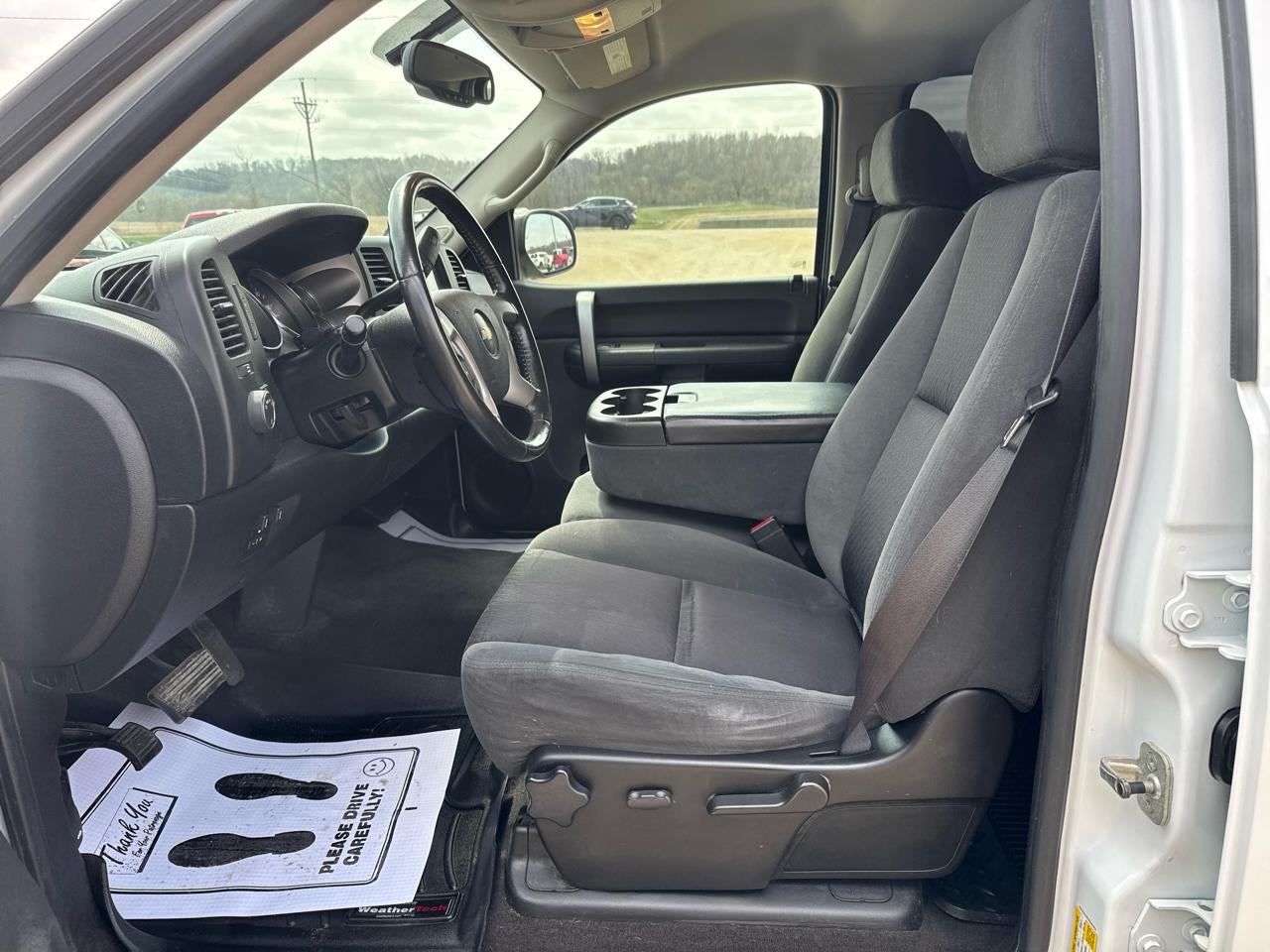 2009 Chevrolet Silverado 1500 4WD Crew Cab 143.5" LT