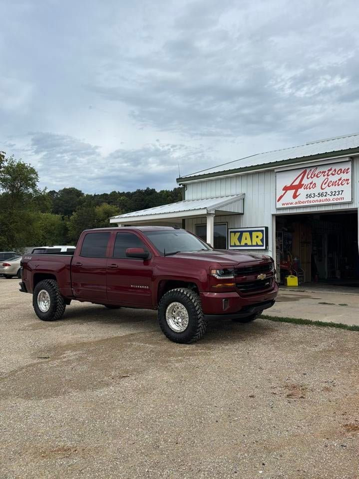 2017 Chevrolet Silverado 1500 4WD Crew Cab 143.5" LT w/2LT