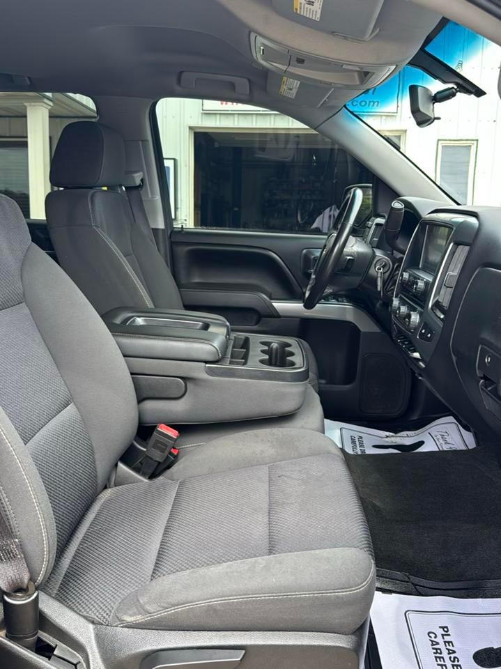 2017 Chevrolet Silverado 1500 4WD Crew Cab 143.5" LT w/2LT