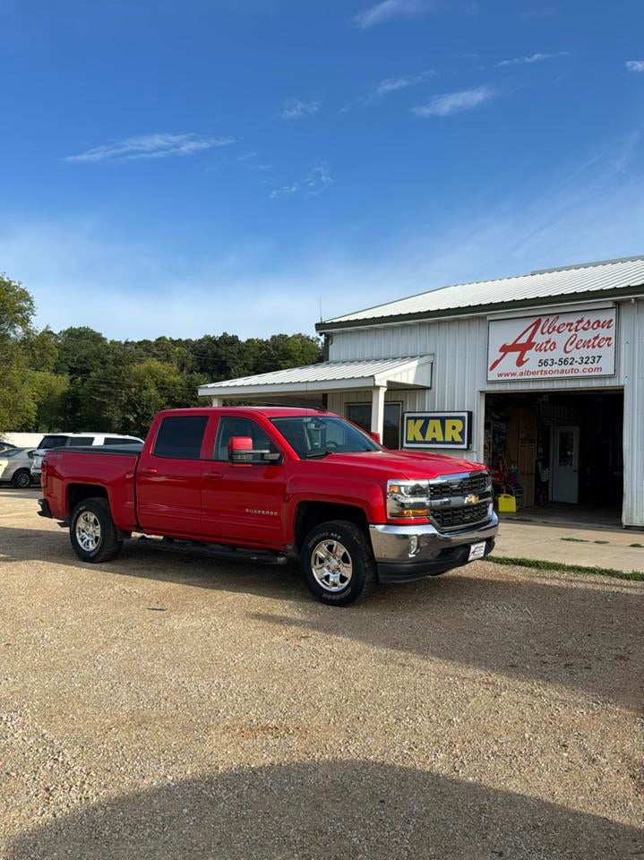 2017 Chevrolet Silverado 1500 4WD Crew Cab 143.5" LT w/1LT