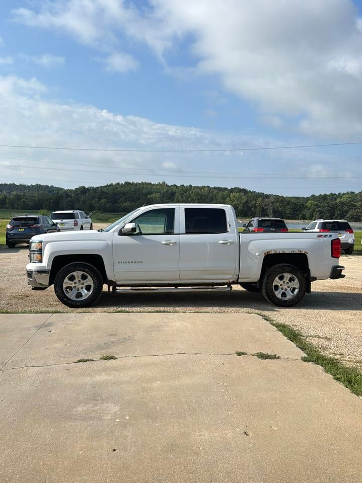 2015 Chevrolet Silverado 1500 4WD Crew Cab 143.5" LT w/2LT