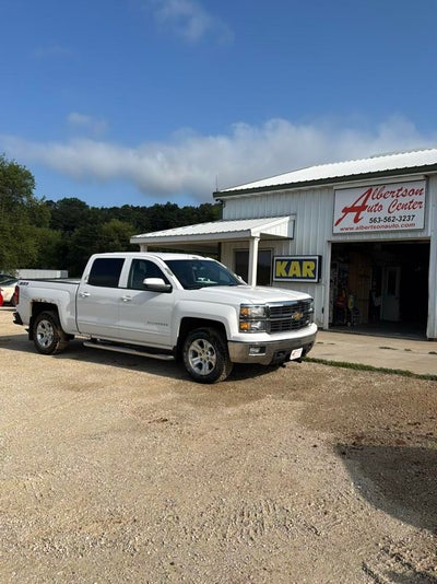 2015 Chevrolet Silverado 1500 4WD Crew Cab 143.5" LT w/2LT