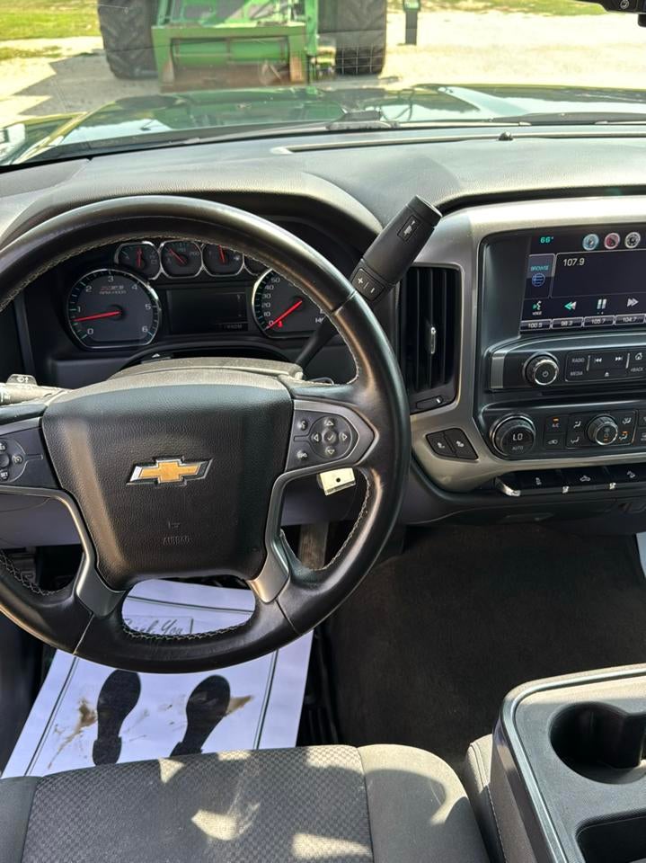 2015 Chevrolet Silverado 1500 4WD Crew Cab 143.5" LT w/2LT