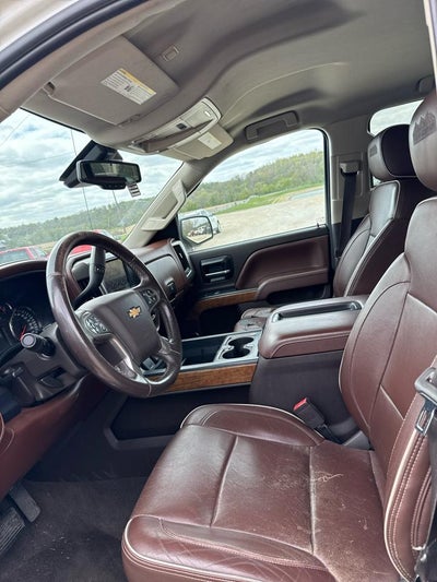 2014 Chevrolet Silverado 1500 4WD Crew Cab 153.0" High Country