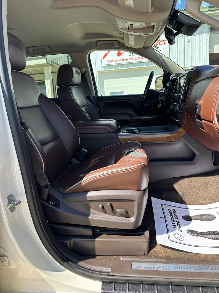 2014 Chevrolet Silverado 1500 4WD Crew Cab 153.0" High Country