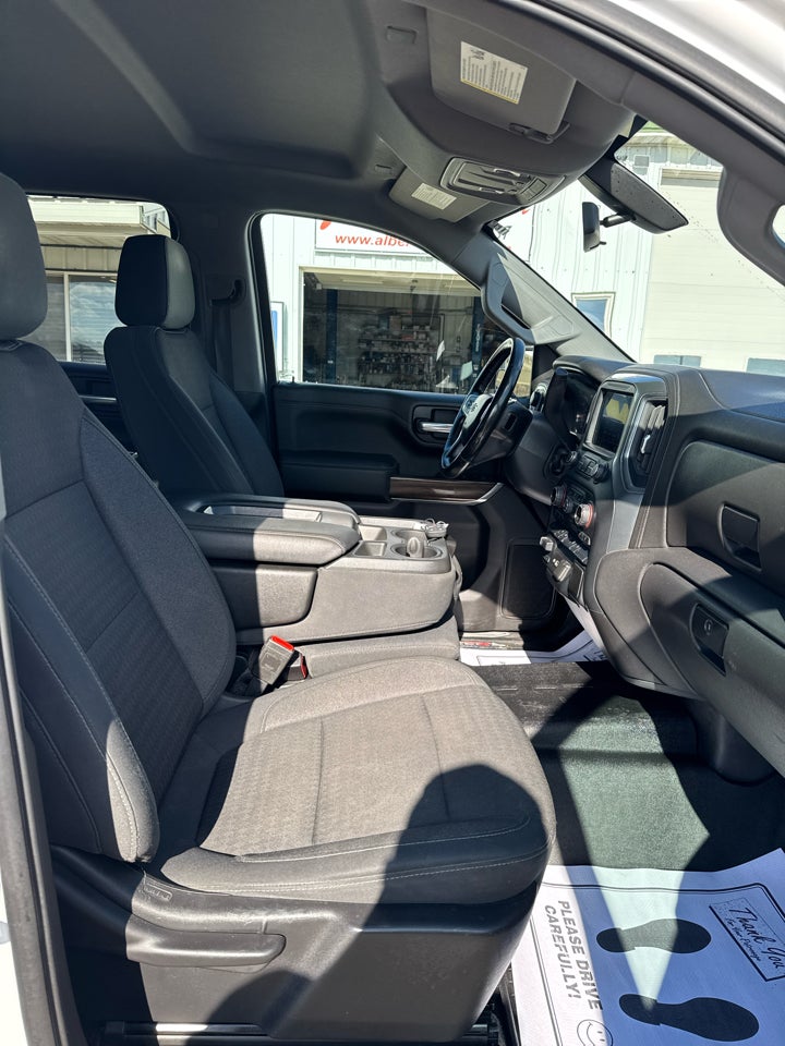 2021 Chevrolet Silverado 1500 4WD Crew Cab 147" RST