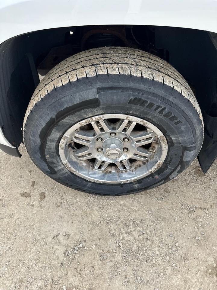 2008 Chevrolet Suburban 4WD 4dr 1500 LT w/3LT