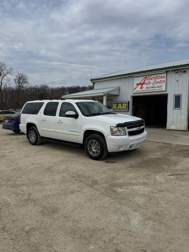 2008 Chevrolet Suburban 4WD 4dr 1500 LT w/3LT