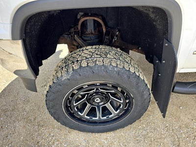 2017 GMC Sierra 1500 4WD Crew Cab 143.5" SLT