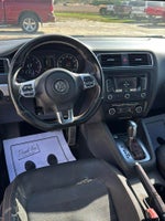 2012 Volkswagen GLI 4dr Sdn DSG