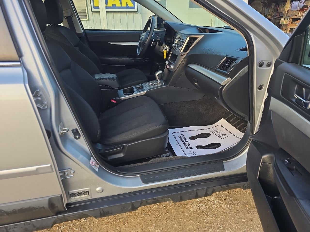 2012 Subaru Outback 4dr Wgn H4 Auto 2.5i