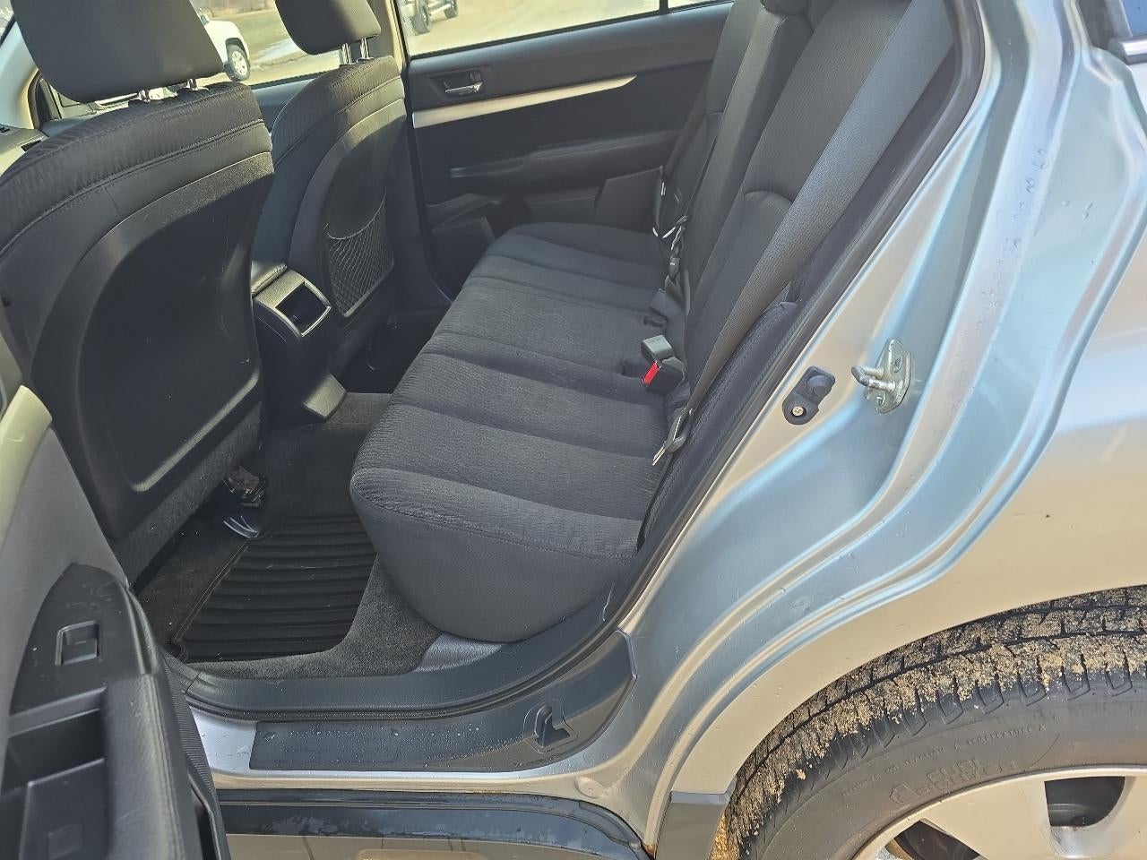 2012 Subaru Outback 4dr Wgn H4 Auto 2.5i