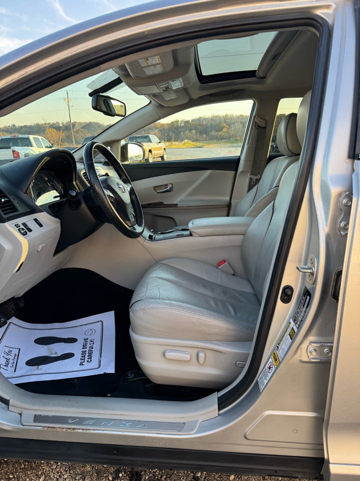 2010 Toyota Venza 4dr Wgn V6 FWD (Natl)