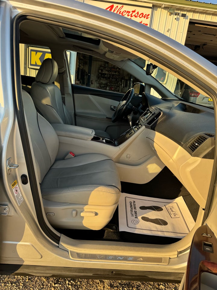 2010 Toyota Venza 4dr Wgn V6 FWD (Natl)