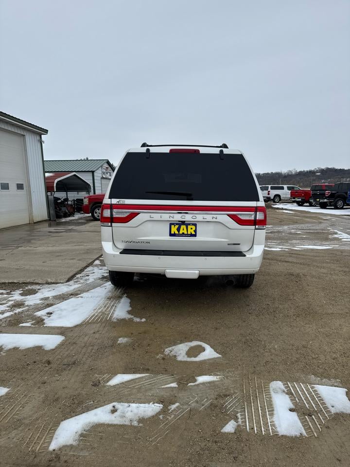 2015 Lincoln Navigator 4WD 4dr