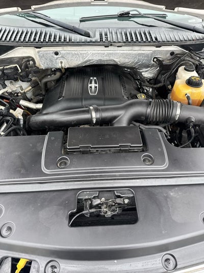 2015 Lincoln Navigator 4WD 4dr