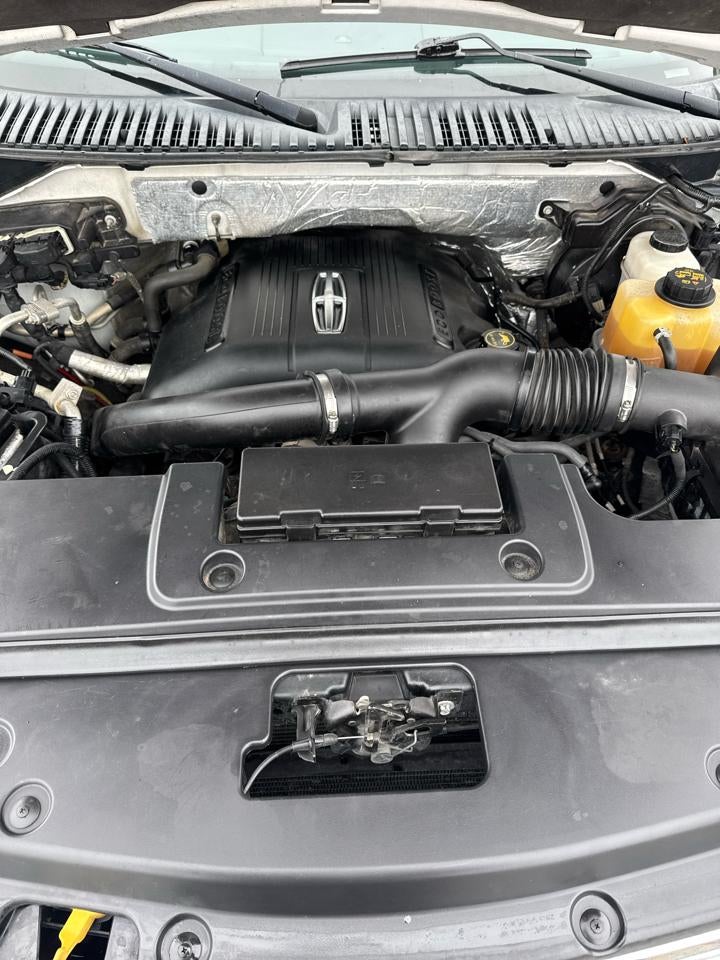 2015 Lincoln Navigator 4WD 4dr