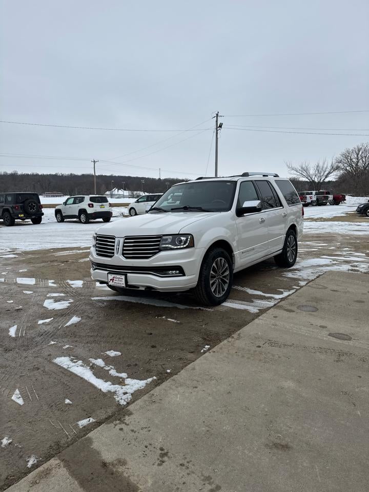 2015 Lincoln Navigator 4WD 4dr