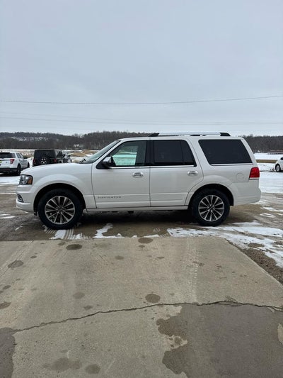 2015 Lincoln Navigator 4WD 4dr
