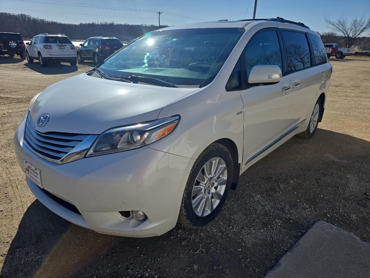 2016 Toyota Sienna 5dr 7-Pass Van XLE Premium AWD (Natl)