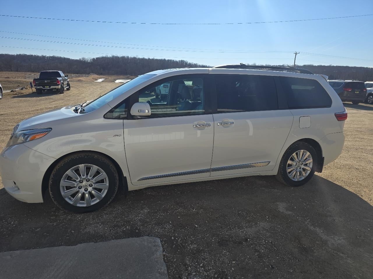 2016 Toyota Sienna 5dr 7-Pass Van XLE Premium AWD (Natl)