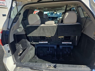 2016 Toyota Sienna 5dr 7-Pass Van XLE Premium AWD (Natl)