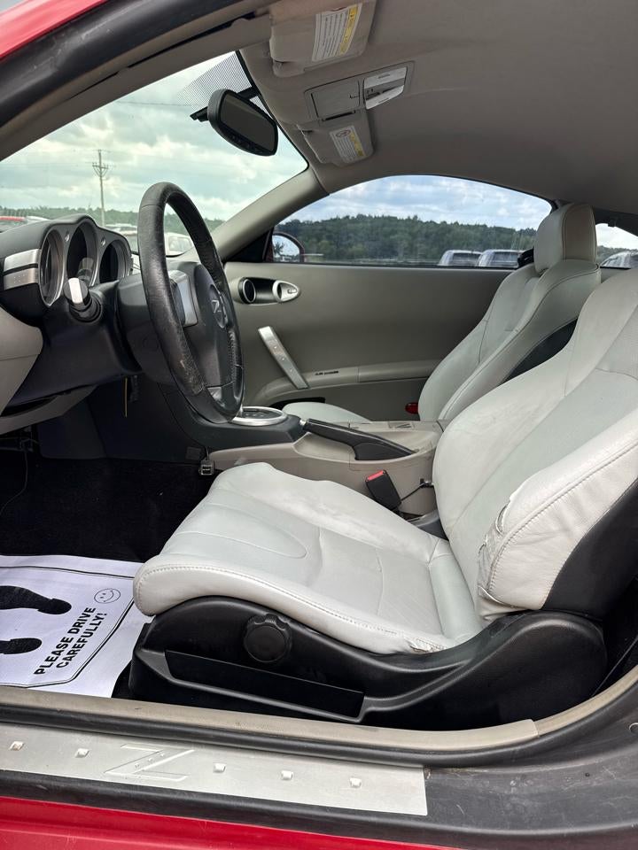 2004 Nissan 350Z 2dr Cpe Touring Auto