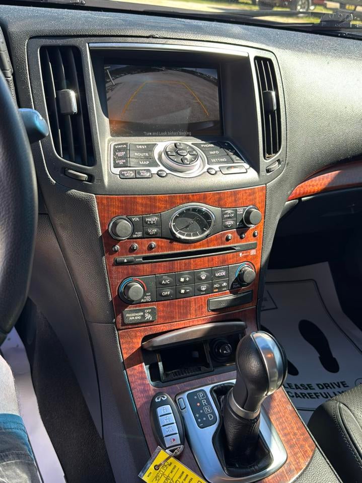 2009 INFINITI G37 Sedan 4dr x AWD