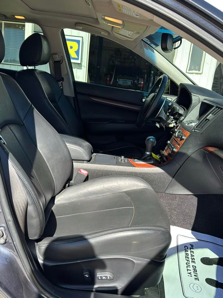 2009 INFINITI G37 Sedan 4dr x AWD