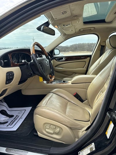 2007 Jaguar XJ 4dr Sdn XJ8 L