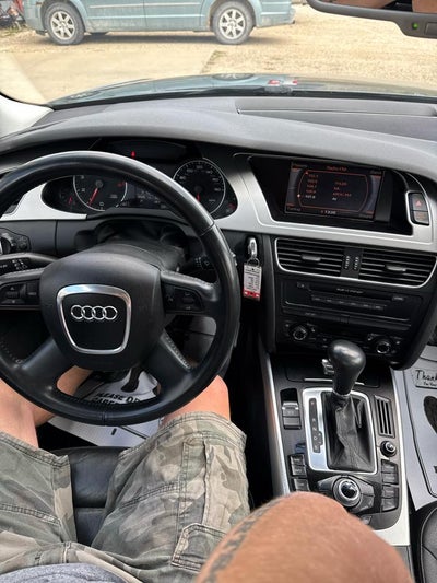 2009 Audi A4 4dr Sdn Auto 2.0T quattro Prem Plus