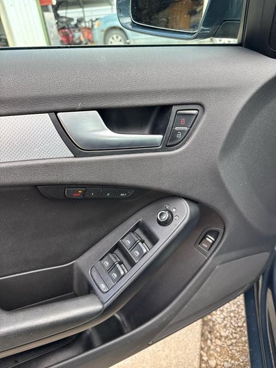 2009 Audi A4 4dr Sdn Auto 2.0T quattro Prem Plus