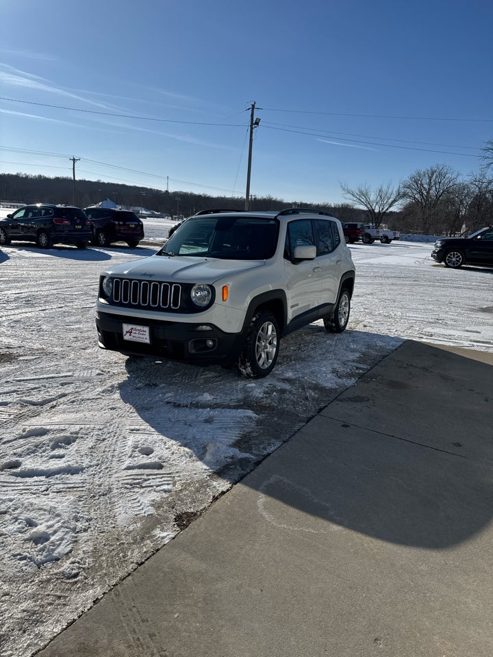 2016 Jeep Renegade 4WD 4dr Latitude